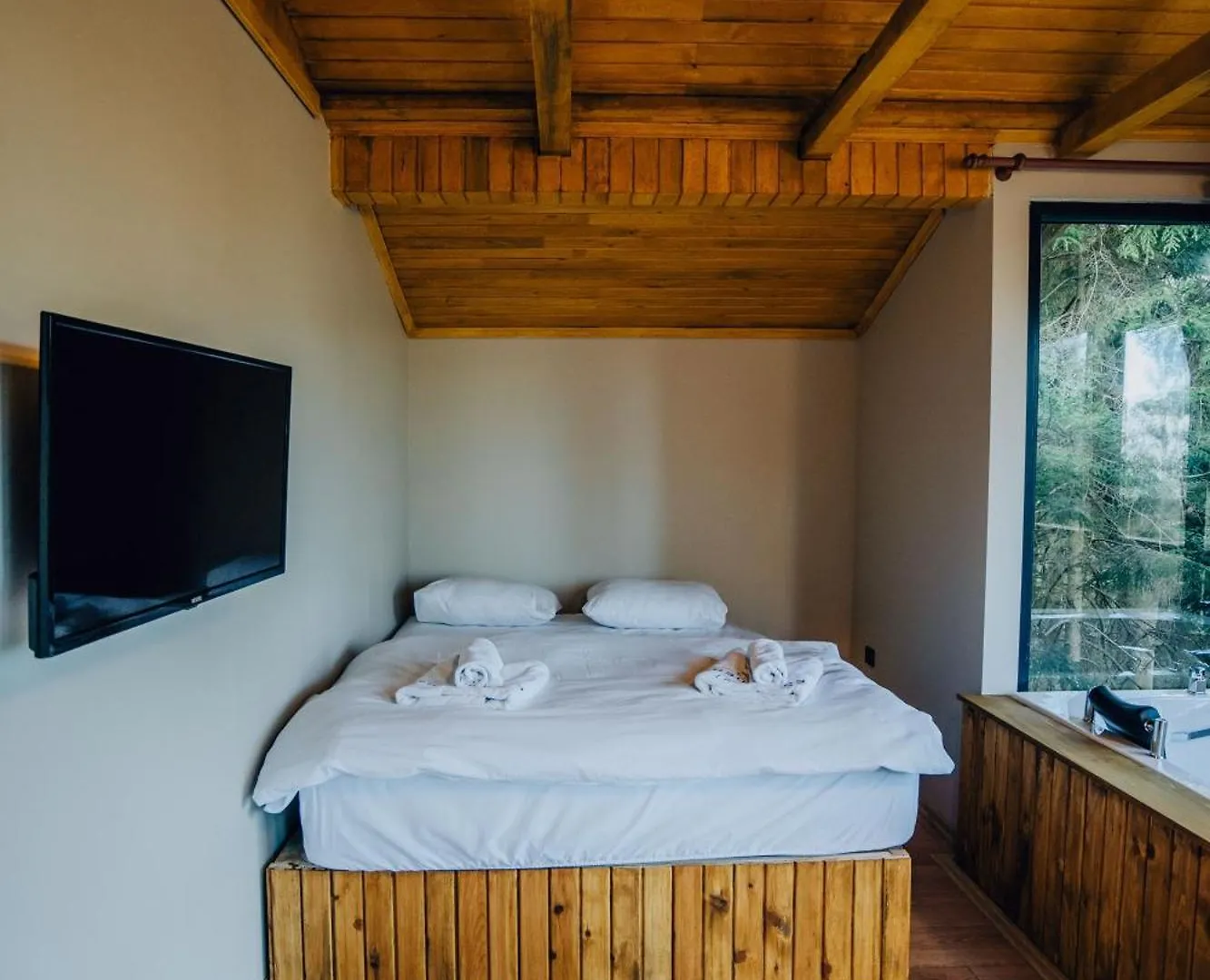 טראבזון Montana Suite Bungalows בית נופש
